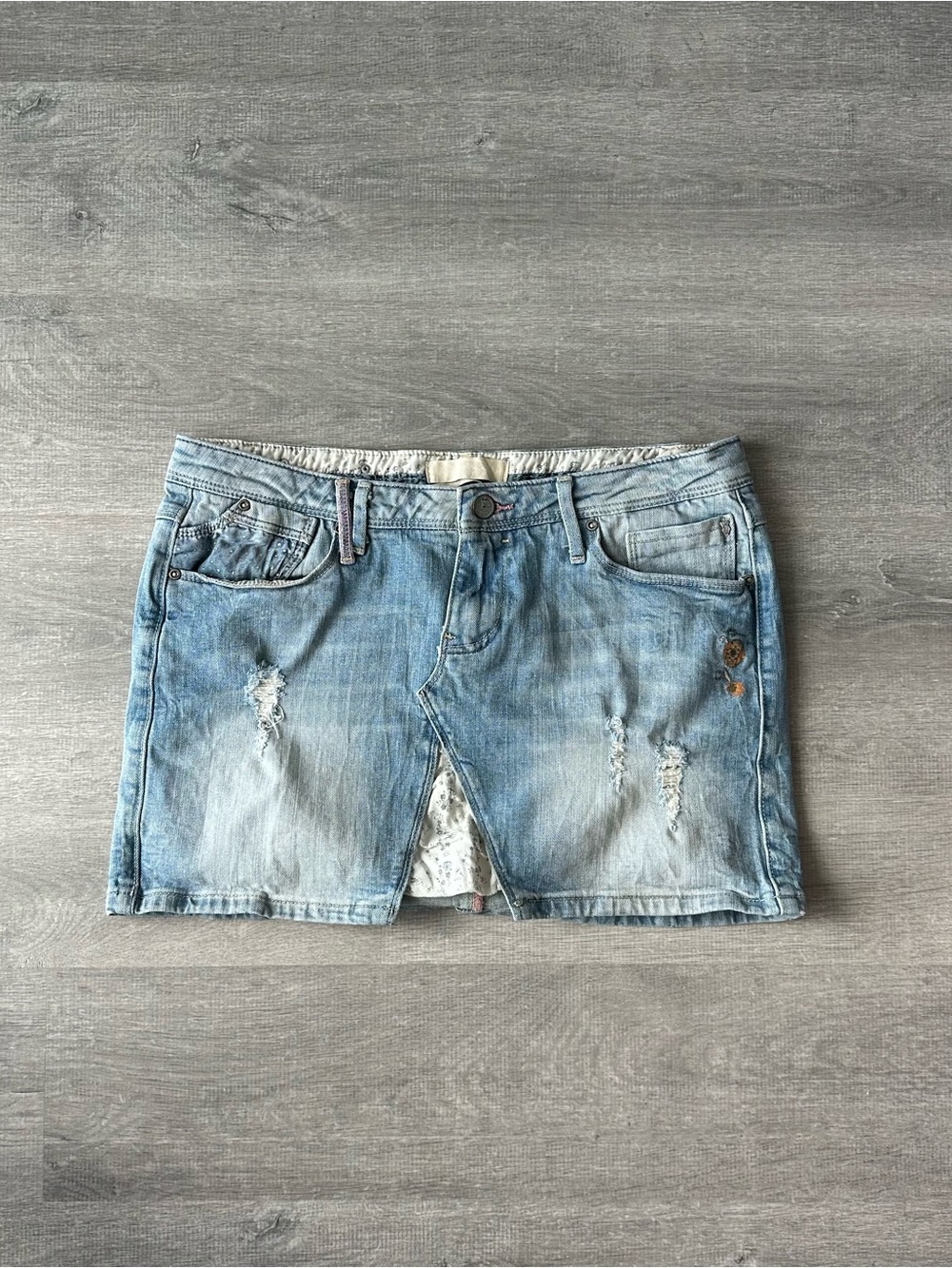 Y2K Vintage Fracomina Italian Designer Distressed Denim Skirt Low Rise